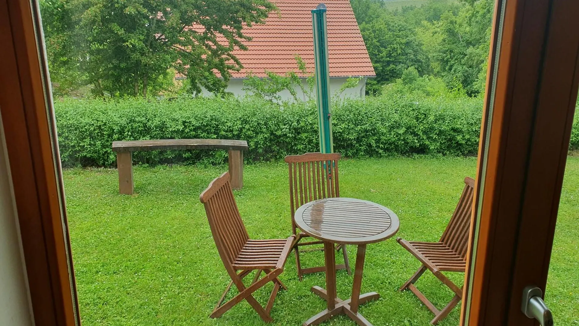 2 Zimmer Fewo Mit Aussenpool Und Sauna Sulzfeld am Main